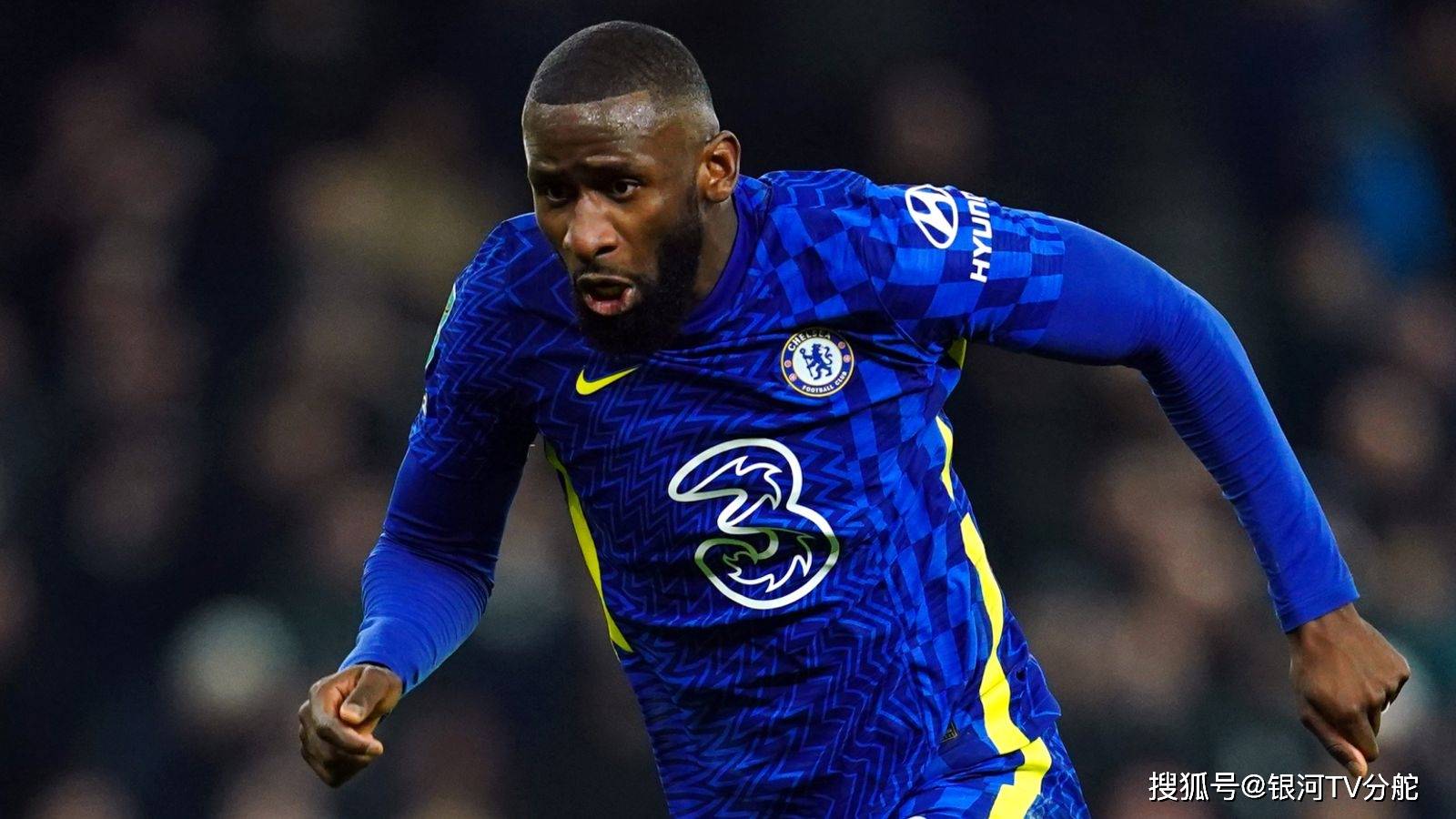 开云登陆入口-这也行？转会期迈阿密热火调整名单以备NBA总决赛清晨里昂状态回暖——荷甲节点到来，清晨里尔备战全明星赛