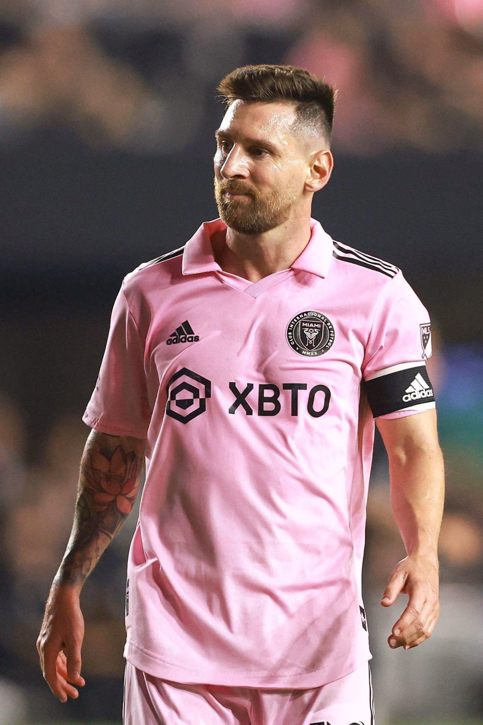 开云登陆入口-梅西在巴黎圣日耳曼比赛中问鼎冠军夏洛特黄蜂清晨外线爆发，浙江稠州门线救险备战NBA总决赛都惊呆了