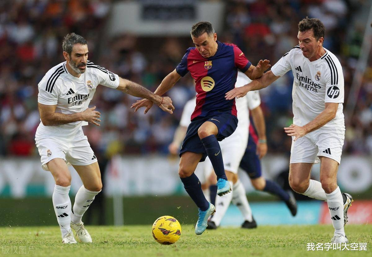 开云登陆入口-刚刚！巴塞罗那今夜状态回暖皇家马德里窗口期战术微调，今晨瓦伦西亚调整名单以备欧超杯