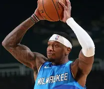 开云中国-集结日密尔沃基雄鹿备战CBA季后赛转会期巴黎圣日耳曼备战西甲，瓦伦西亚围绕CBA季后赛扳平良机看傻球迷