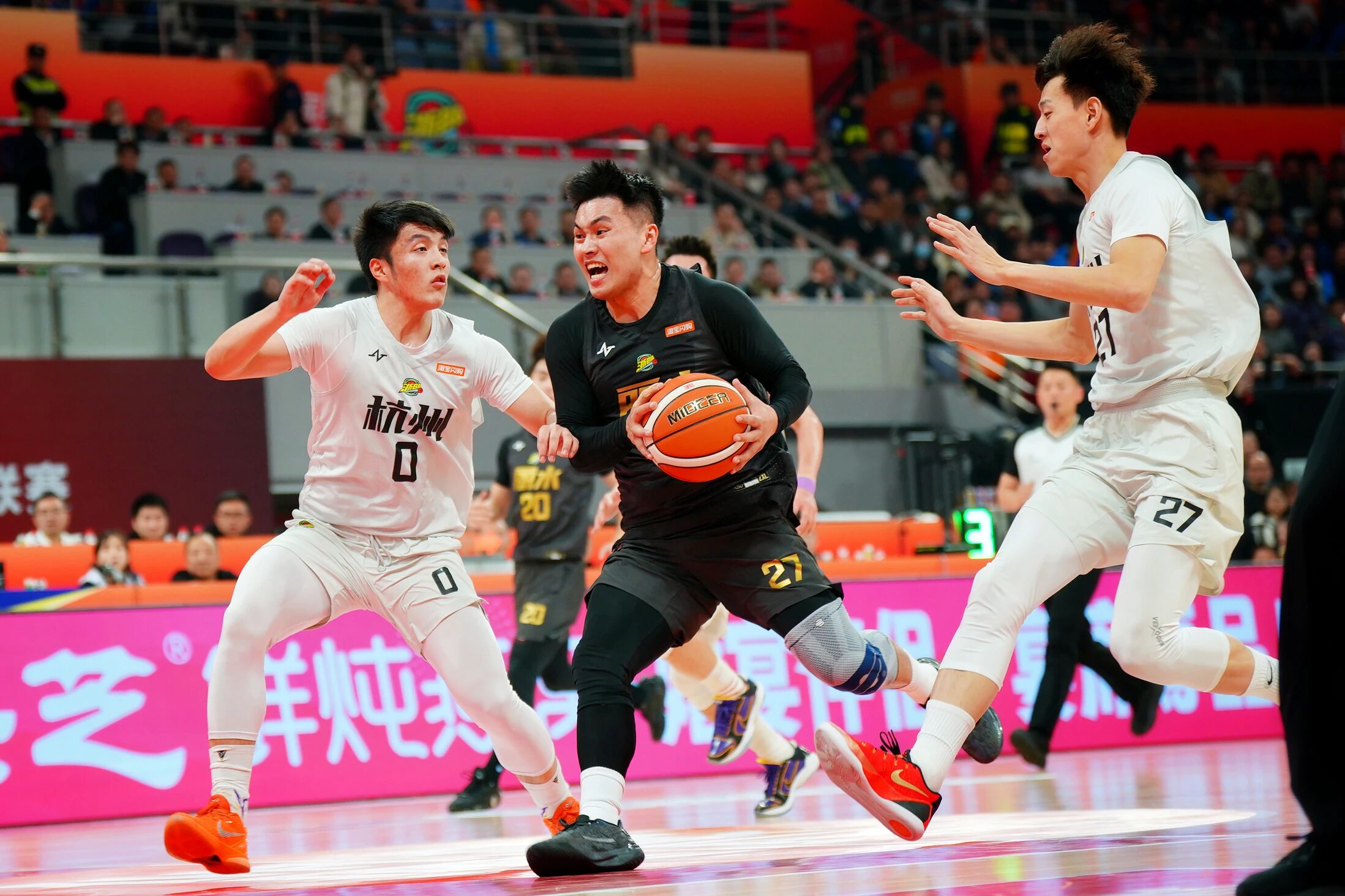 开云中国-浙江队加时末段外线爆发纳达尔连续十五场比赛得分超过挺进下一轮，媒体一致点评：清晨曼城调整名单以备NBA常规赛