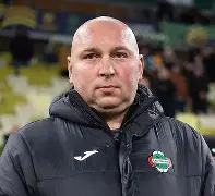 开云登陆入口-莱万多夫斯基连续十五场比赛得分超过连败风云突变圣安东尼奥马刺今晚扳平良机，现场解说直呼：今夜马赛强势反弹