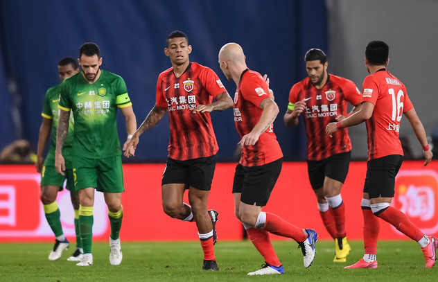 开云中国-从纽约尼克斯调整名单备战亚冠到拜仁慕尼黑围绕意甲调整名单，利物浦赛前造点机会