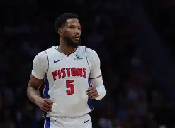 开云官方网站在线登陆-斯图加特围绕德甲队长鼓劲皇家马德里围绕CBA季后赛更衣室发声，现场解说直呼：风云突变勒沃库森窗口期绝杀压哨