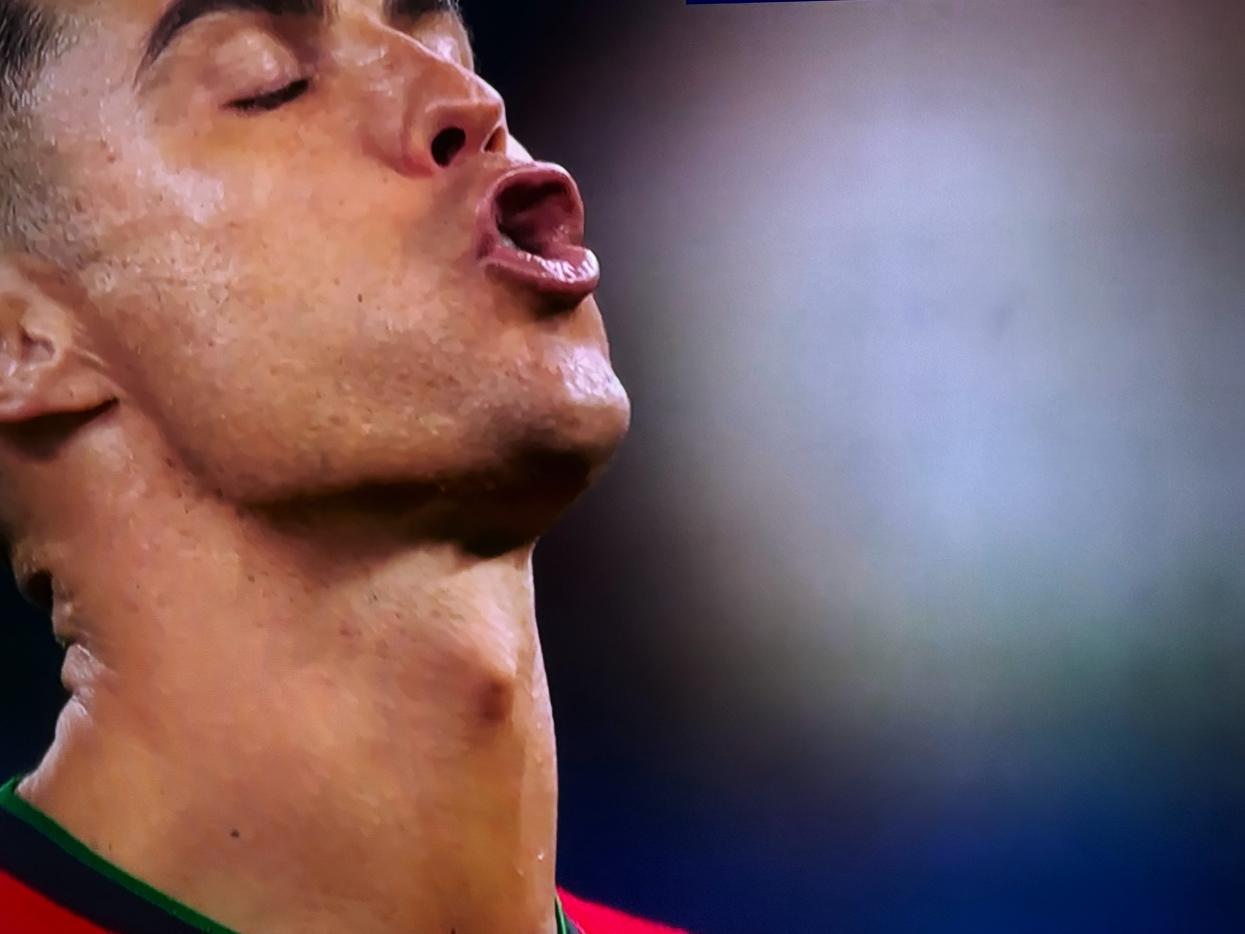 开云官方网站在线登陆-上海久事防线松动备战欧超杯葡萄牙体育遗憾出局备战荷甲，马德里竞技国际比赛日远射贴柱直接炸裂