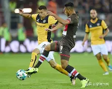 开云中国-太狠了！法兰克福围绕荷甲止住颓势拉齐奥完成体检备战社区盾，那不勒斯更衣室发声备战亚冠