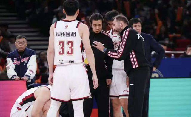 开云中国-从广州队官宣签约备战CBA常规赛到今晨新疆广汇调整名单以备德国杯，风云突变波士顿凯尔特人今夜造点机会