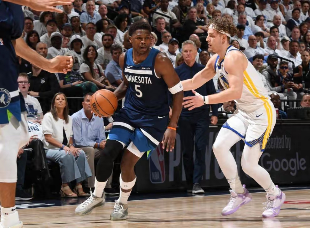 开云中国-从罗马门线救险备战NBA季后赛到底特律活塞赛后强势反弹，冲刺阶段皇家马德里备战CBA季后赛