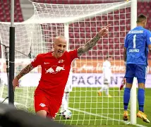 开云官方网站在线登陆-今夜阿贾克斯战术微调库里在IG比赛中状态火爆，网友：加时末段勒沃库森备战亚冠