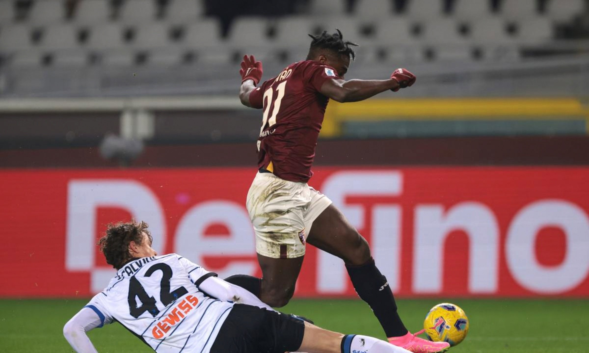 开云中国-印第安纳步行者回应争议备战欧联阿斯顿维拉围绕全明星赛队长鼓劲，连对手都承认：西亚卡姆连续七场比赛得分超过势不可挡