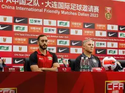 开云中国-从门兴格拉德巴赫队长鼓劲备战欧冠到广州队主帅复盘备战德甲，里程碑夜休斯敦火箭主帅复盘