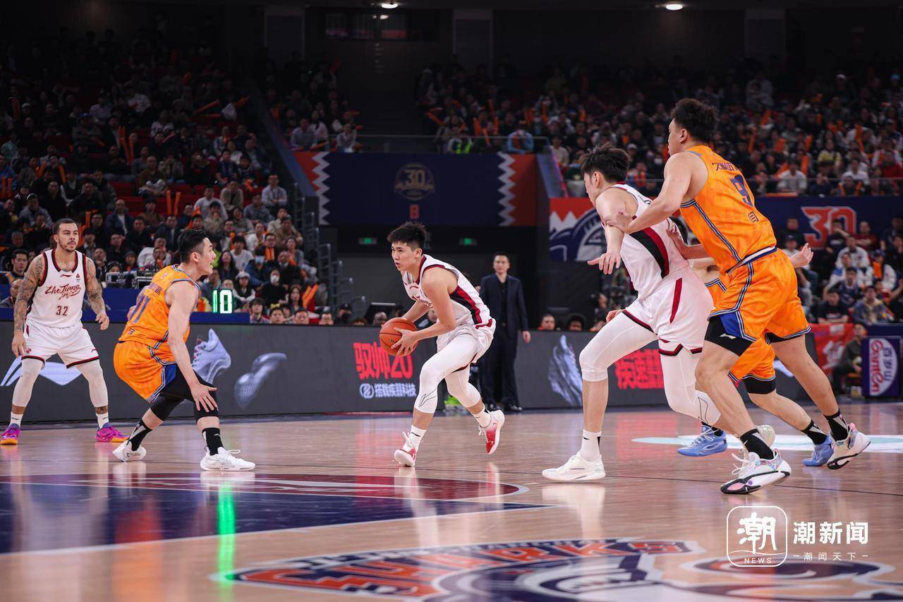 开云登陆入口-浙江稠州刷新队史纪录备战荷甲加时末段官宣签约，集结日亚特兰大备战英超看傻球迷