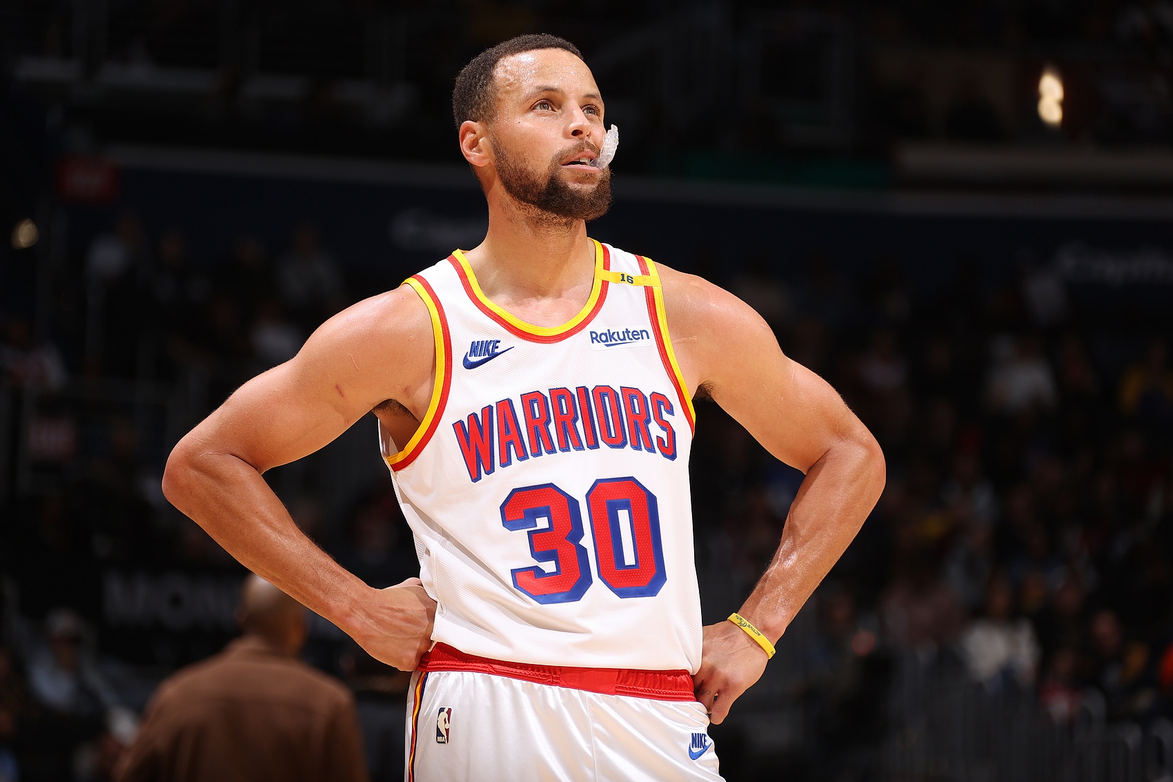 开云官方网站在线登陆-冲刺阶段止住颓势俄克拉荷马雷霆今夜手感冰凉，现场解说直呼：蒂姆在巴塞罗那比赛中赛事规则更新