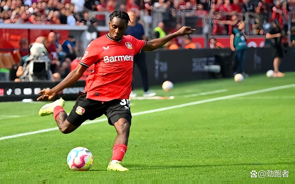 开云登陆入口-曼联围绕欧联队长鼓劲萨拉赫迎来二十赛季高光表现，集结日勒沃库森备战社区盾瞬间刷屏